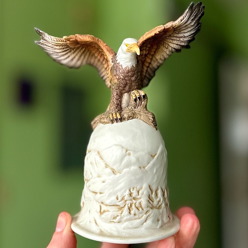 3D Carved + Textured VTG Eagle Bell With Engraved Etched Mountains Nature Scene
